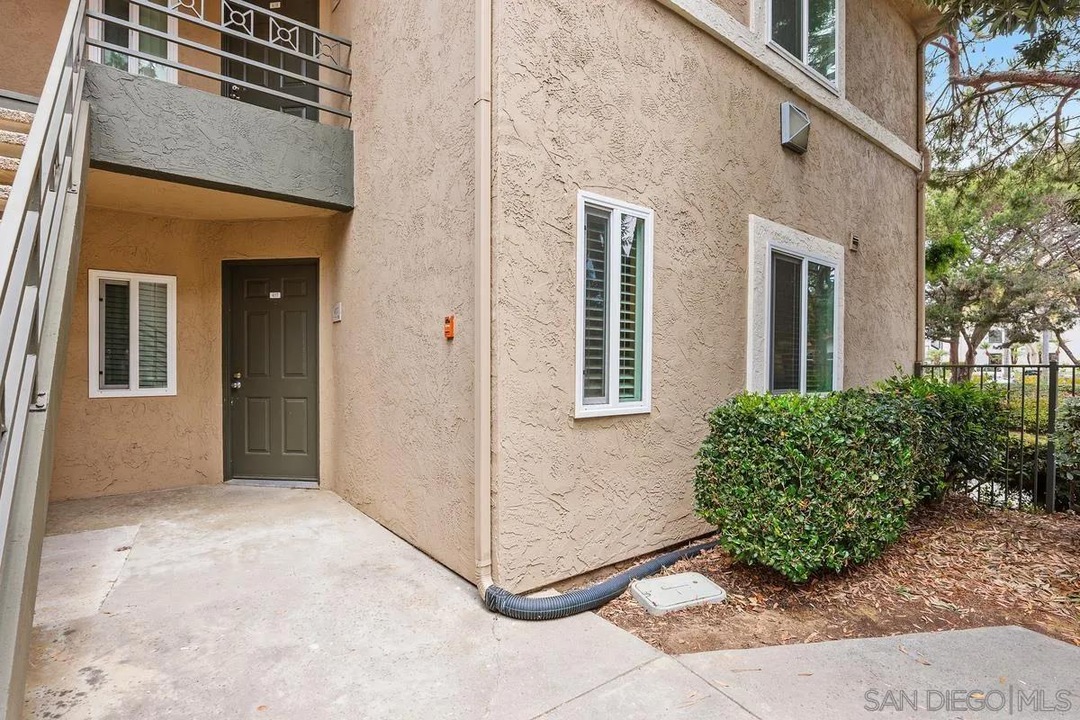 7565 Charmant Dr Unit 417 - 2