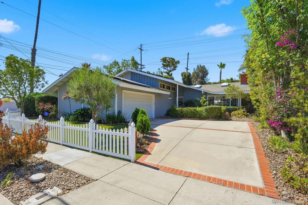 8087 Blue Lake Dr - 3